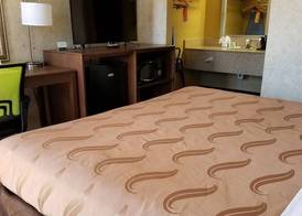 Econo Lodge Flagstaff East I-40 5