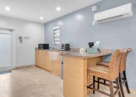Hotel Seacrest 4