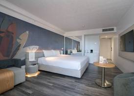 Novotel Surfers Paradise 3