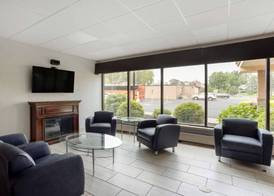 Best Western Plus Reading Inn & Suites 2