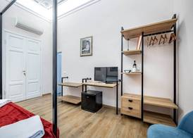 Five Suites Mantellate 2