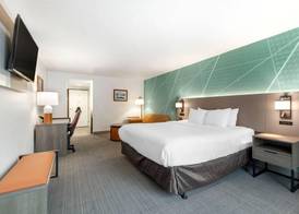 Comfort Inn & Suites Lake George 5