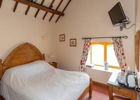 Church Farm Lodge 5