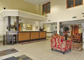 Super 8 by Wyndham Barrie South 2