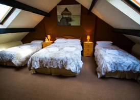 OYO The Station Hotel Penrith 5