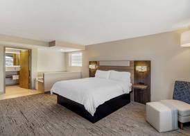 Holiday Inn Express FALLON by IHG 5