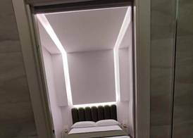 Twin Towers Naples Luxury 2