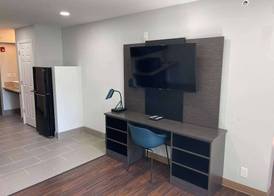 Studio 6 Peoria IL 4