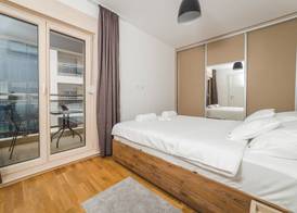 Blue Marlin Apartments 3