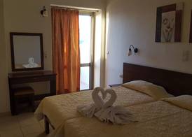 Blue Sky Hotel Apartments 4