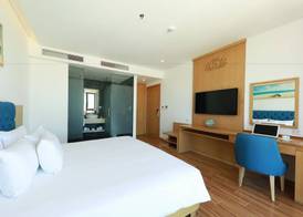 Seashore Hotel & Apartment 5