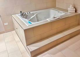 Holiday Inn Express CHICAGO-DOWNERS GROVE by IHG 3