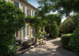 Logis Hôtel Castel Mouisson 2