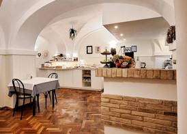 Hotel Lauri 4