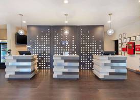 Best Western Plus Executive Residency Rigby's Water World Hotel 3