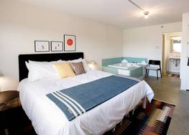 Trumbull and Porter Hotel 5