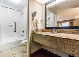 Quality Inn Walterboro I-95 5