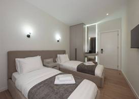 Terrace 17 by Doors 5