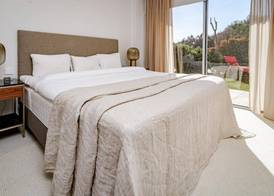 Te- Luxury Resort, Front Line Beach, Families Only 3