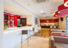Travelodge Loughborough Central 2