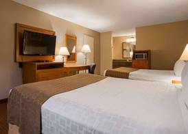 SureStay Plus Hotel by Best Western Salmon Arm 5