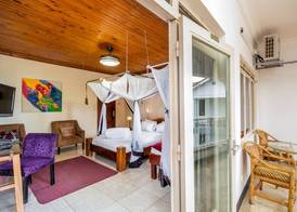 2 Friends Beach Hotel 5