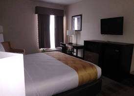 Quality Inn & Suites Mount Vernon 4