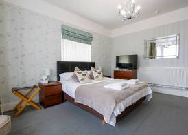 Waverley B & B 3