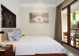 Seminyak Lagoon All Suites Hotel 5