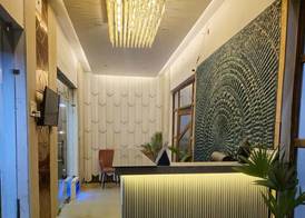 The Royal Orchid 5