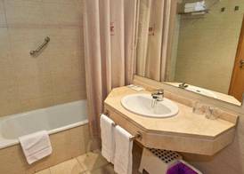 Hotel Arha Mar Comillas 4
