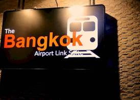 Collection O The Bangkok Airport Link Suite 3