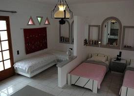 La Luna Apartments 4