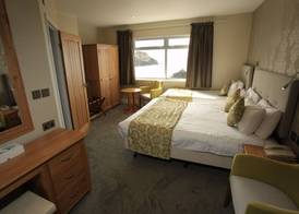 The Cottage Hotel 4