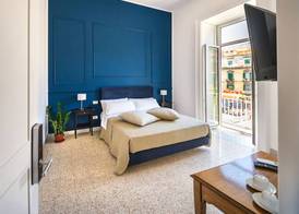 MONART HOSPITALITY Cavour 2