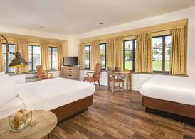 Clocktower Inn Ventura 5