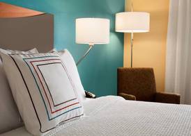 Fairfield Inn & Suites Lansing West 3