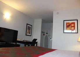 Metro Inn Calgary Northwest 4
