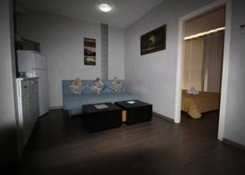 Rich Luxury Suites - Renovated 2