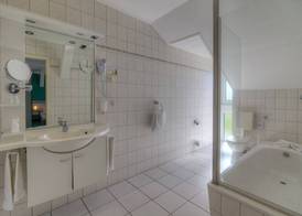 Sport- & Vital-Resort Neuer Hennings Hof 4