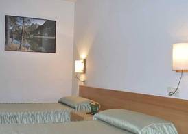 Hotel Saloria 5