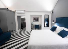Suite Pulcinella- LP Suite in Naples Hystorical Center 2