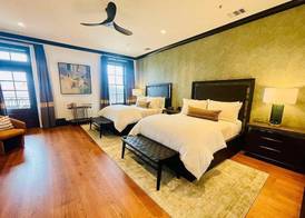 Emigrant Boutique Hotel 3