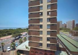 Blue Waters Hotel 5