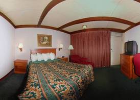 Days Inn by Wyndham Niles 2
