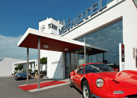 V8 Hotel Classic Motorworld Region Stuttgart 4