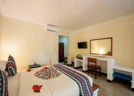 Double A Nungwi Beach Hotel - Beach Front 5