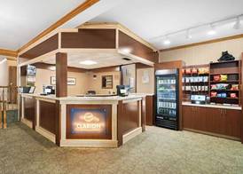 Clarion Hotel & Suites Fairbanks near Ft Wainwright 4