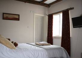 The Manor Guest House 5