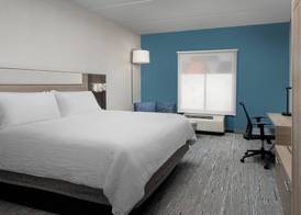 Holiday Inn Express & Suites KNOXVILLE-CLINTON by IHG 4